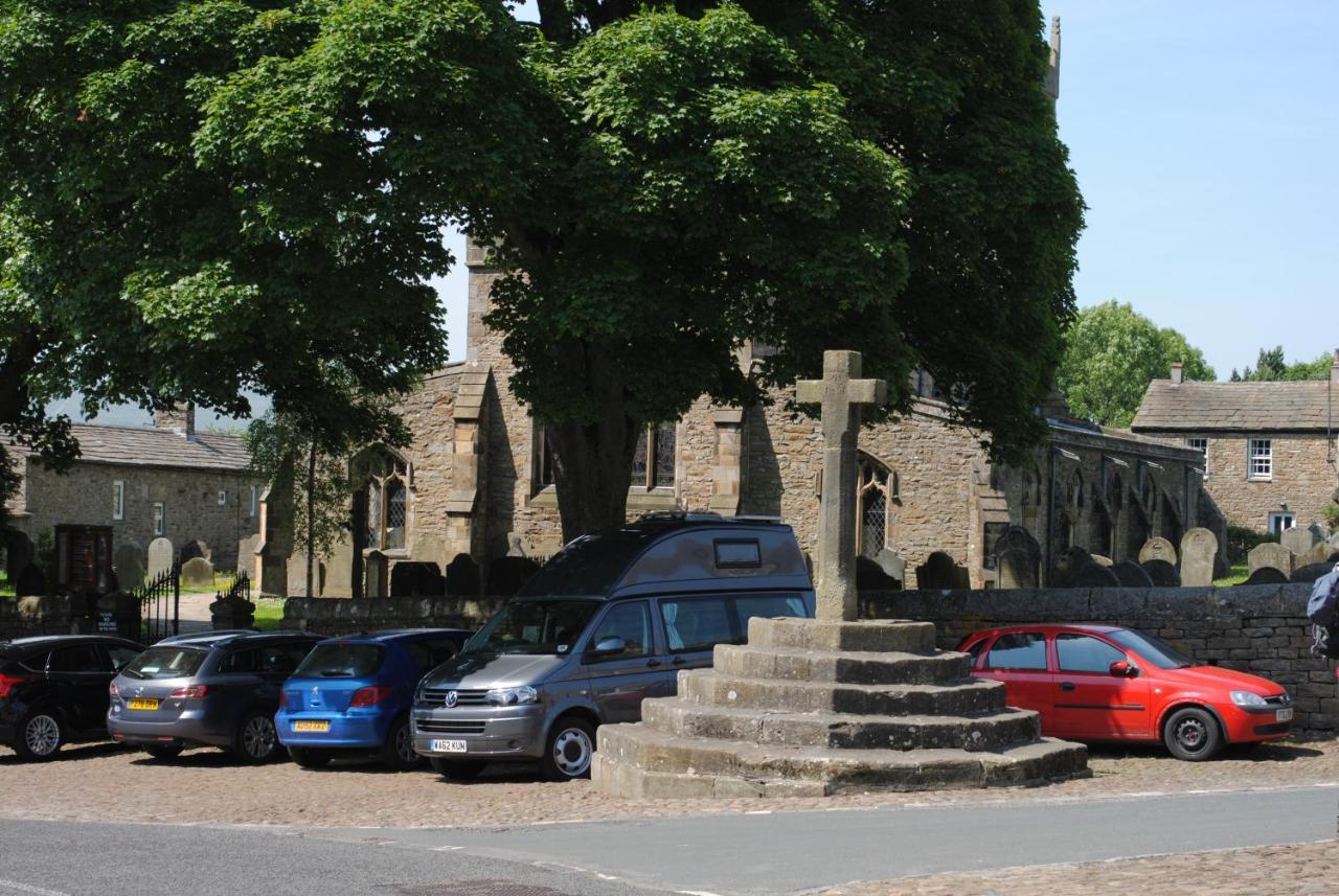 Sykes House Bed and Breakfast Askrigg Buitenkant foto